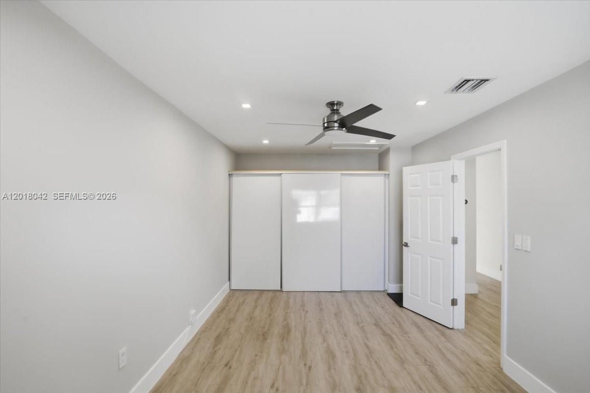 Photo of 1135 Oysterwood St (1135), Hollywood, Florida, 33019 -