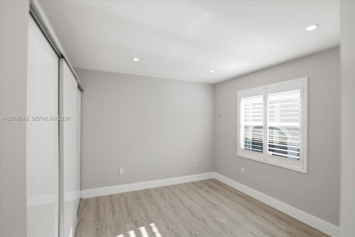 Photo of 1135 Oysterwood St (1135), Hollywood, Florida, 33019 -