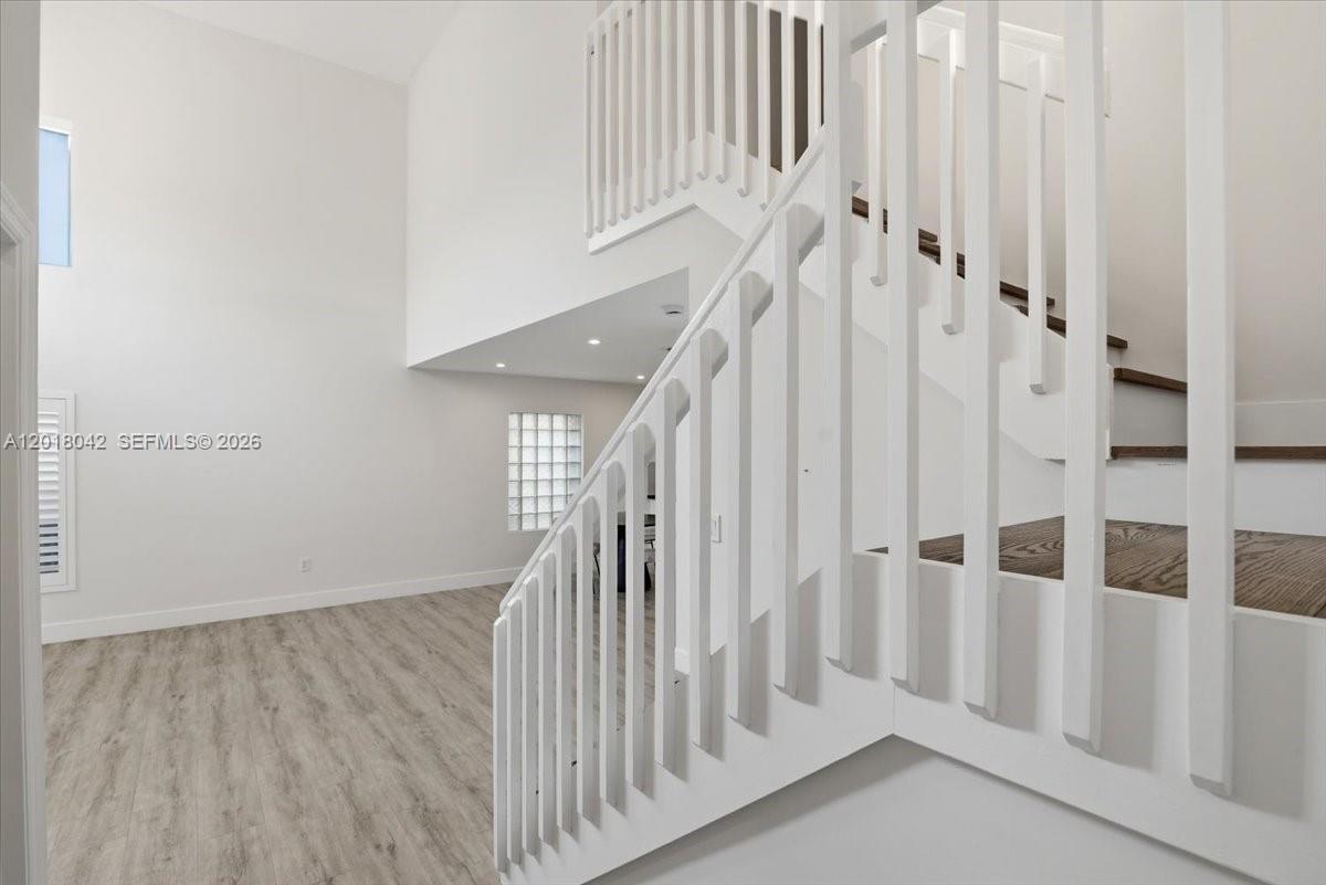 Photo of 1135 Oysterwood St (1135), Hollywood, Florida, 33019 -