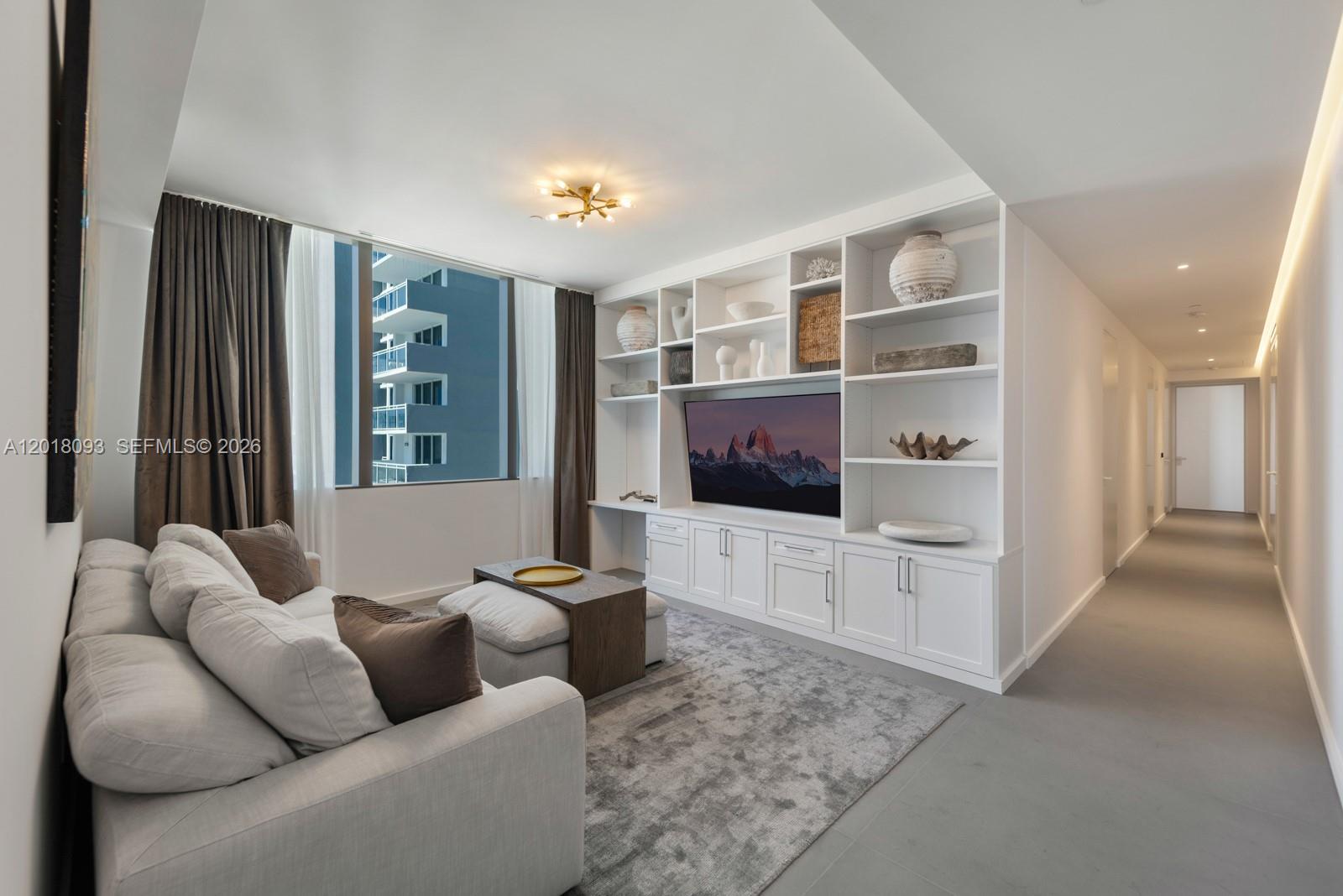 7B 3 / 4 2913 sq. ft. $ 2026-05-13 0 Photo