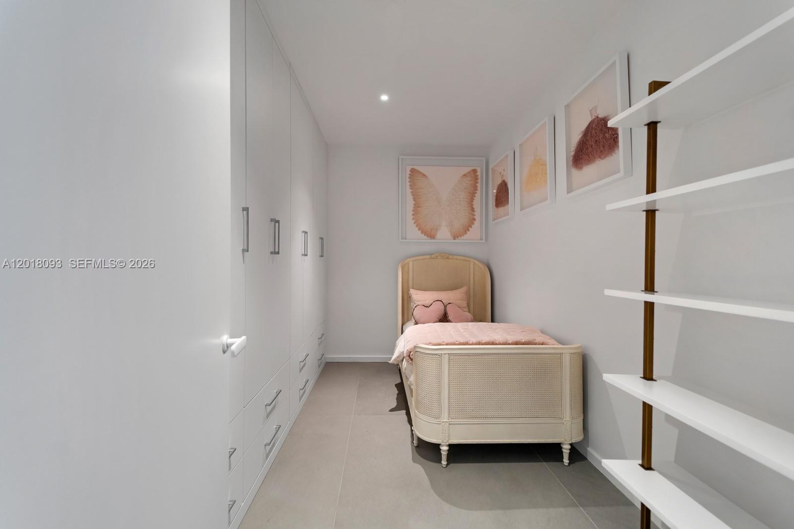 7B 3 / 4 2913 sq. ft. $ 2026-05-13 0 Photo