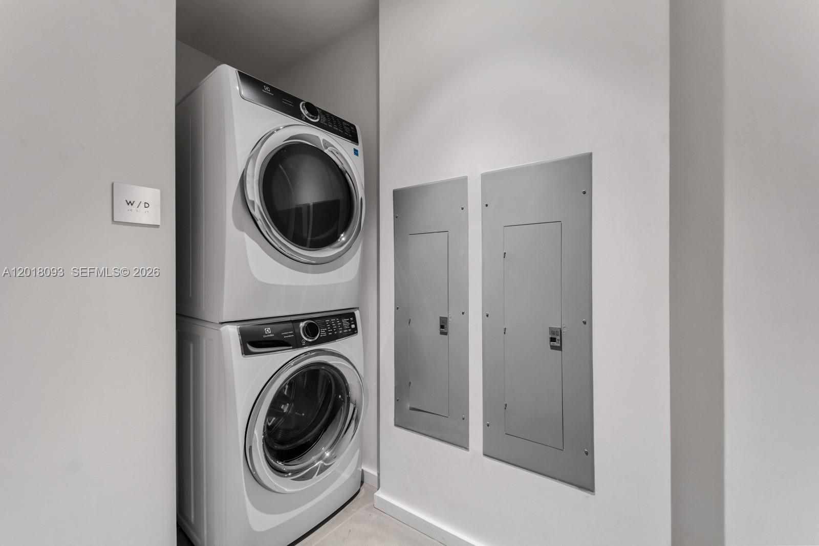 7B 3 / 4 2913 sq. ft. $ 2026-05-13 0 Photo
