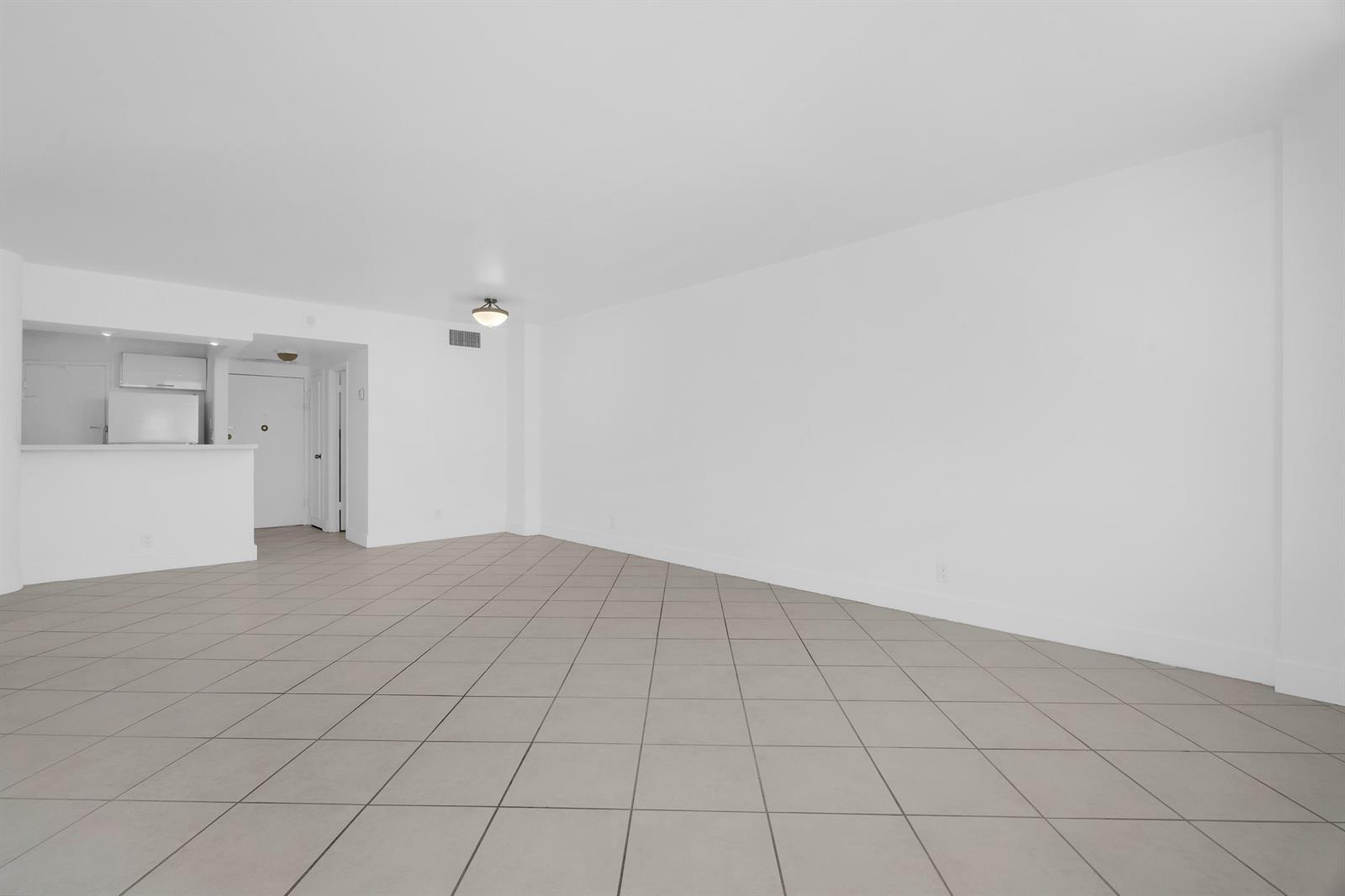 Photo of 3725 Ocean  #1215, Hollywood, Florida, 33019 - Final (13 of 34)
