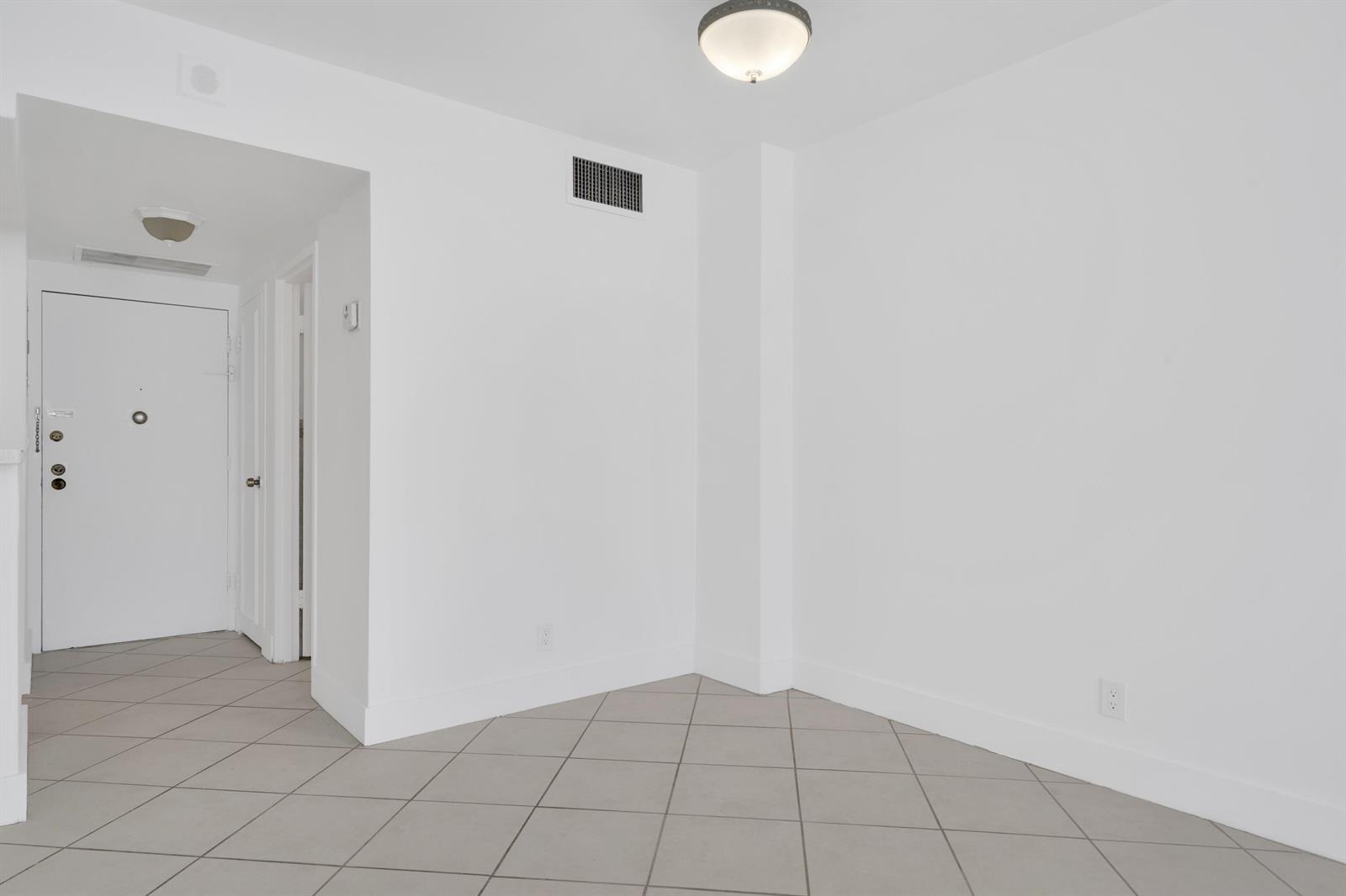 Photo of 3725 Ocean  #1215, Hollywood, Florida, 33019 - Final (16 of 34)