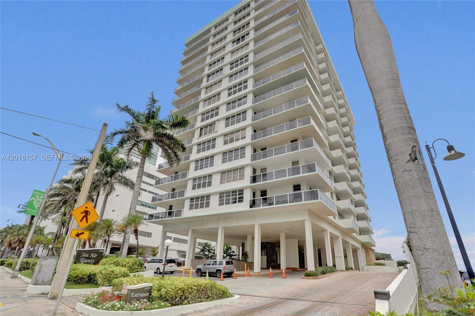 Photo of 3725 Ocean Dr  #1419, Hollywood, Florida, 33019 - 
