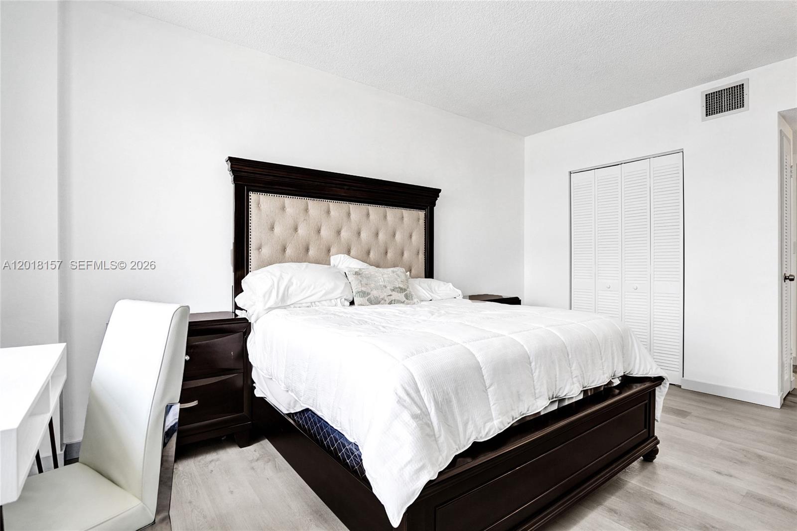 Photo of 3725 Ocean Dr  #1419, Hollywood, Florida, 33019 - 