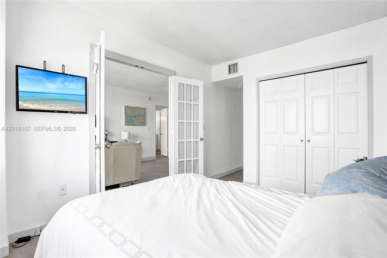 Photo of 3725 Ocean Dr  #1419, Hollywood, Florida, 33019 - 