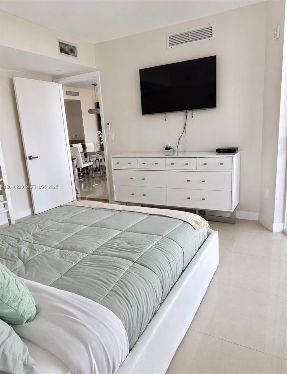 Photo of 17201 Collins Ave #506, Sunny Isles Beach, Florida, 33160 -