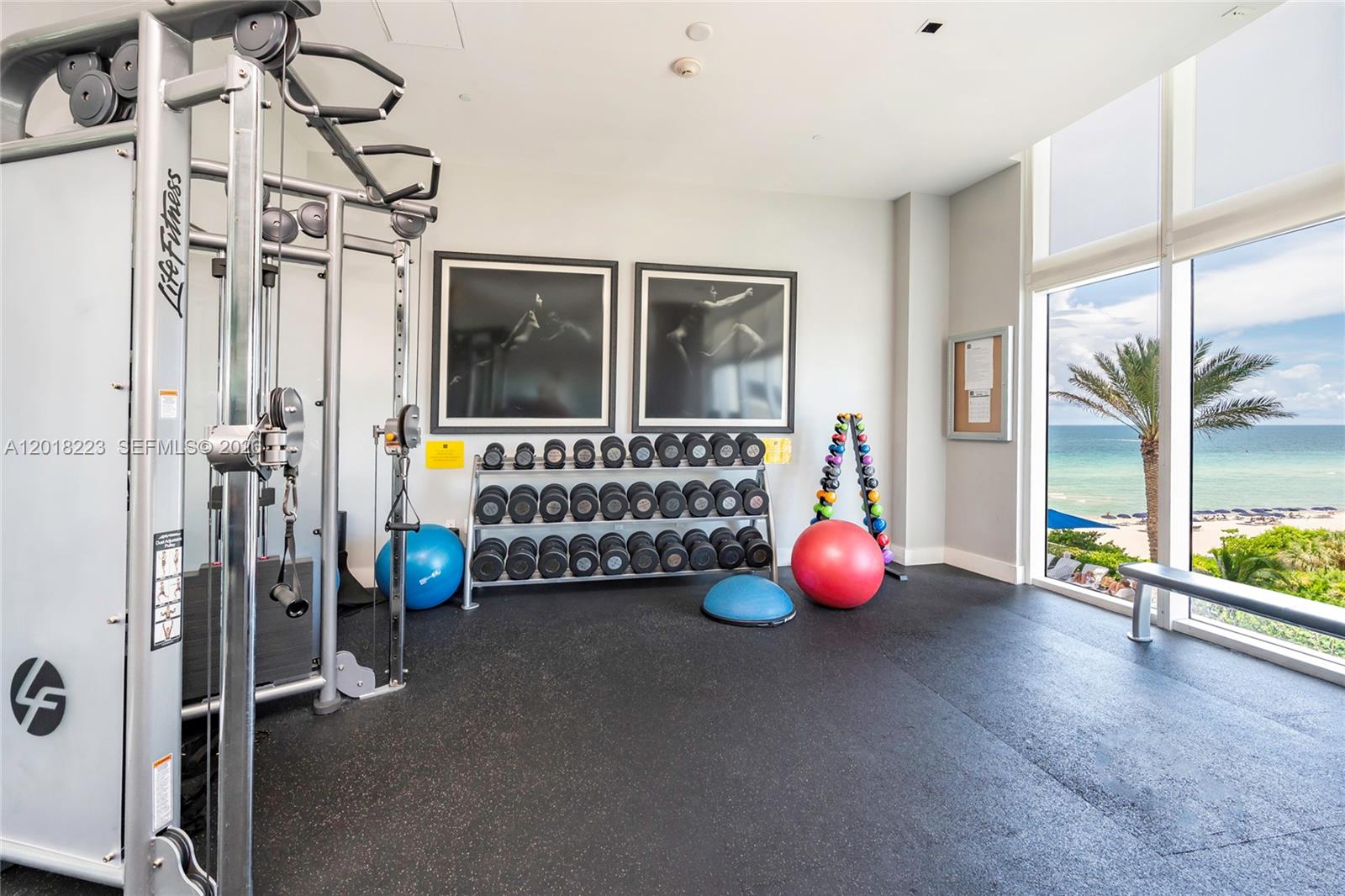Photo of 17201 Collins Ave #506, Sunny Isles Beach, Florida, 33160 -