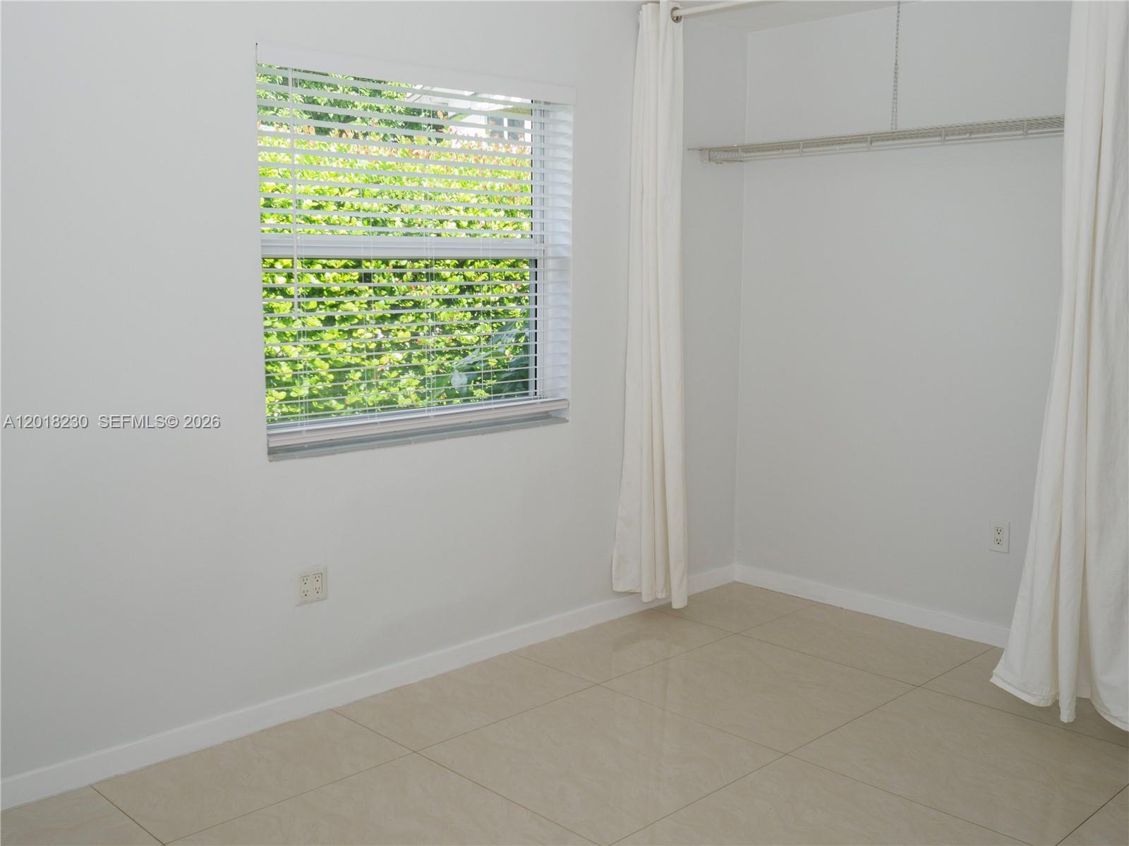 See details / 1880 sq. ft. $ 2026-05-13 0 Photo