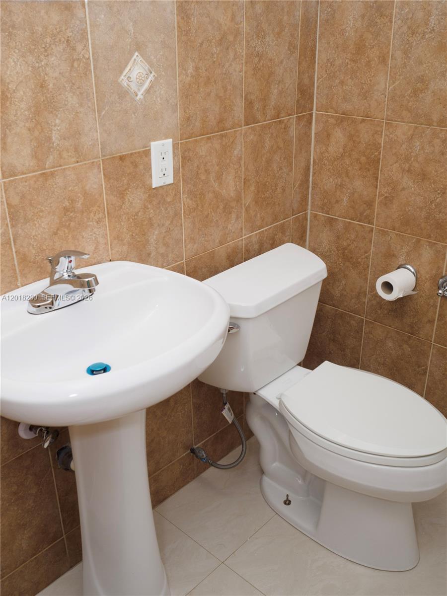 See details / 1880 sq. ft. $ 2026-05-13 0 Photo