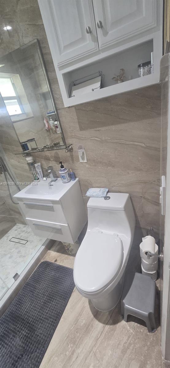 See details / 1880 sq. ft. $ 2026-05-13 0 Photo