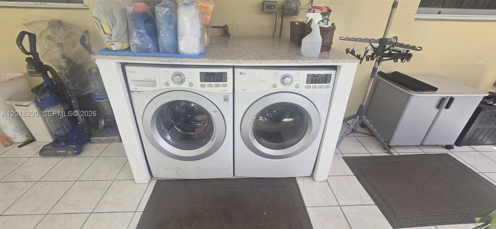 See details / 1880 sq. ft. $ 2026-05-13 0 Photo