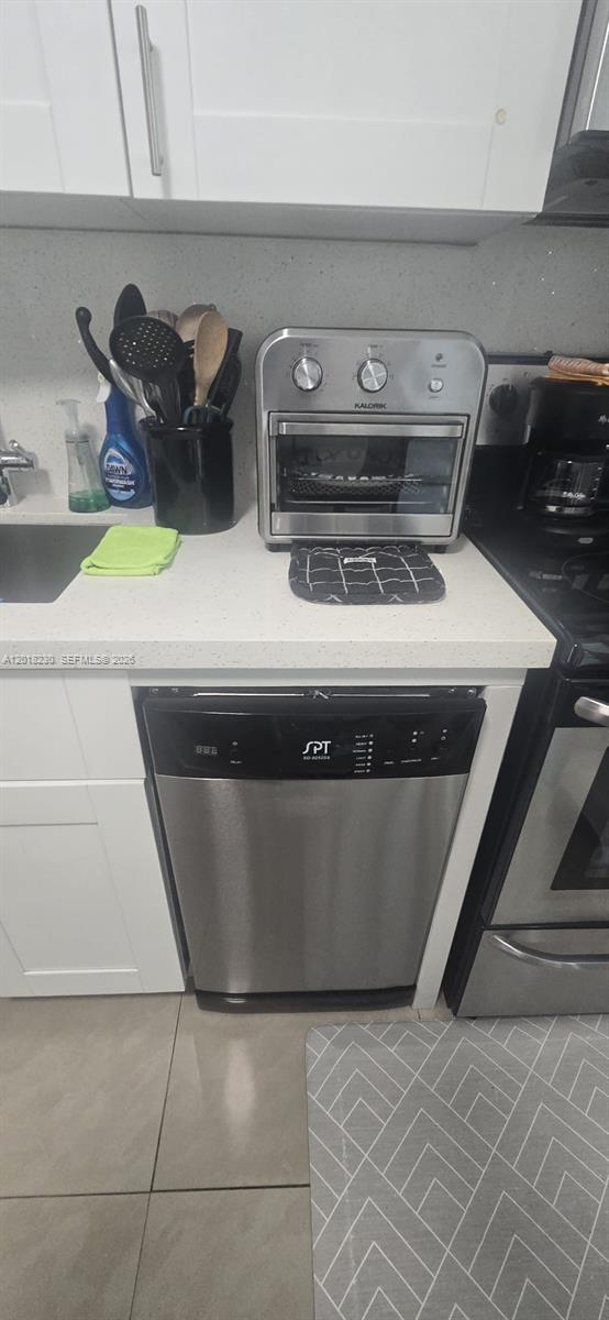 See details / 1880 sq. ft. $ 2026-05-13 0 Photo