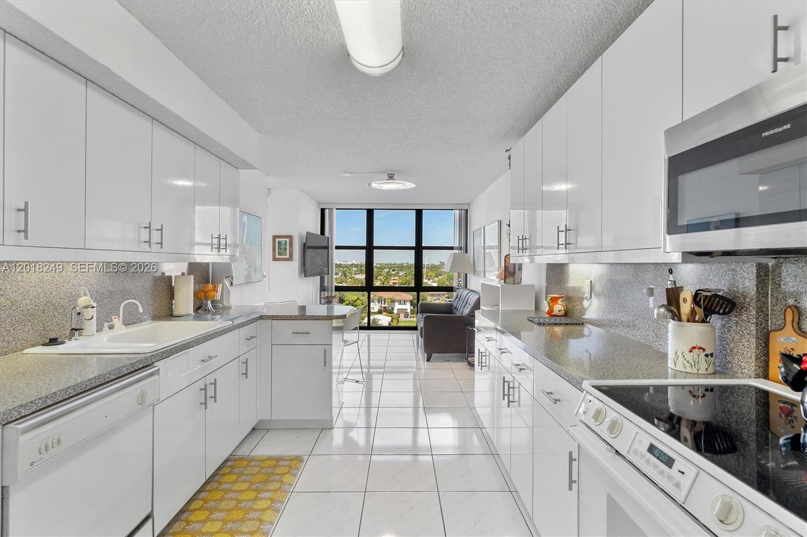 Photo of 2017 Ocean Dr  #910, Hallandale Beach, Florida, 33009 - 
