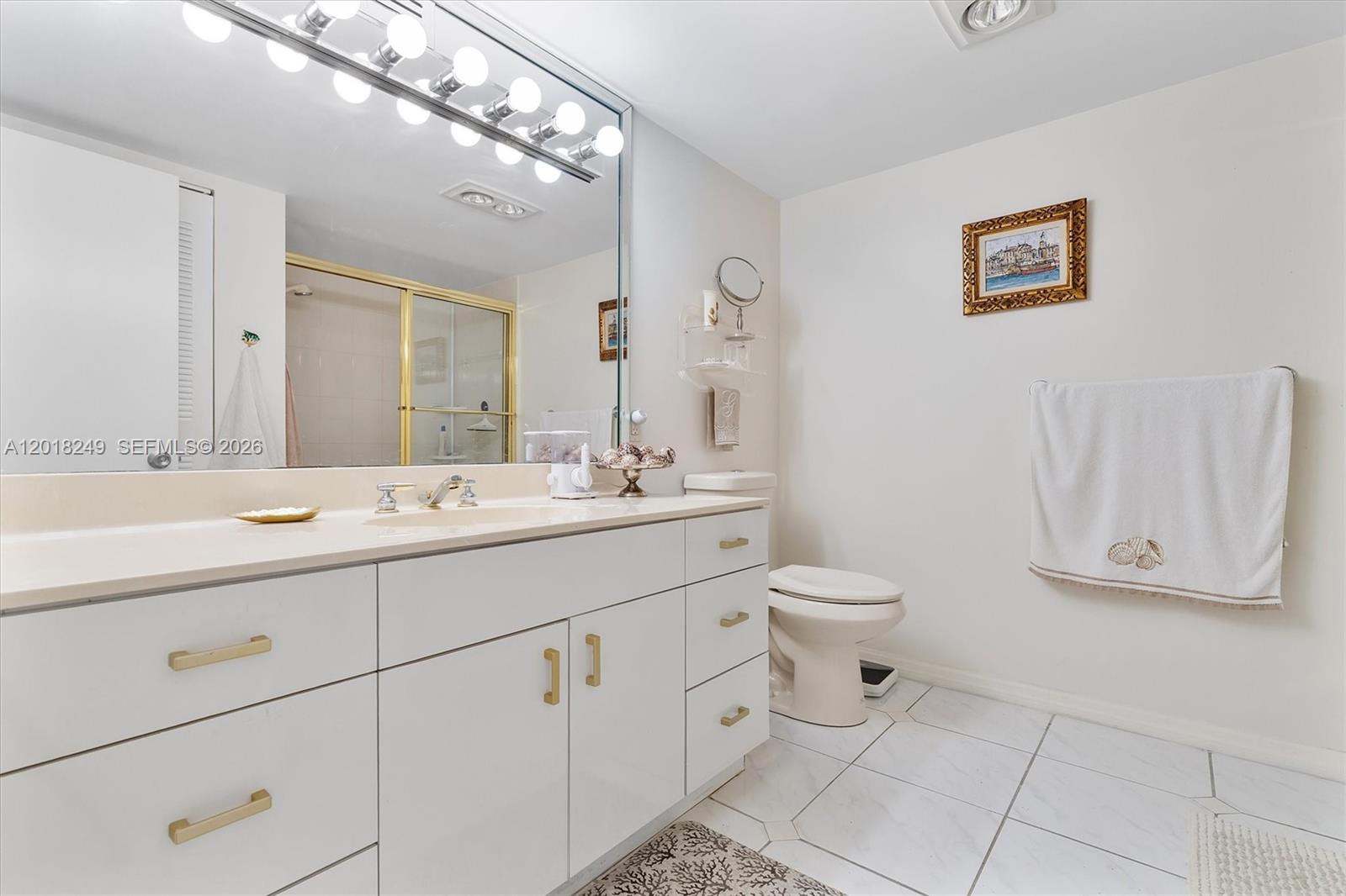 Photo of 2017 Ocean Dr  #910, Hallandale Beach, Florida, 33009 - 