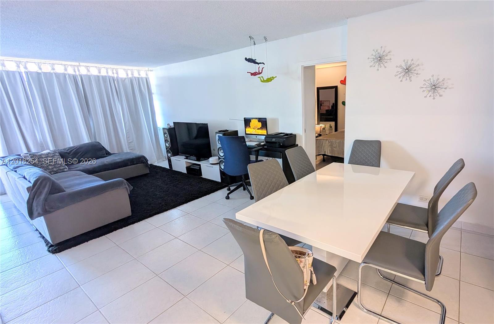 See details 2311 2 / 2 1087 sq. ft. $ 2026-05-18 0 Photo