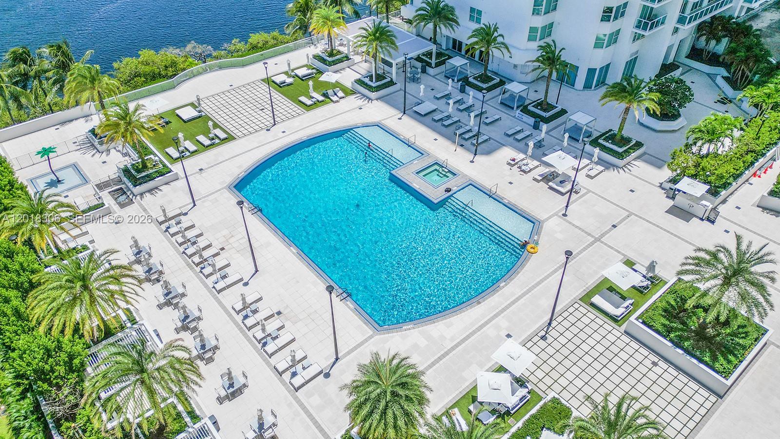 Photo of 3301 183rd St #2007, Aventura, Florida, 33160 - Main pool