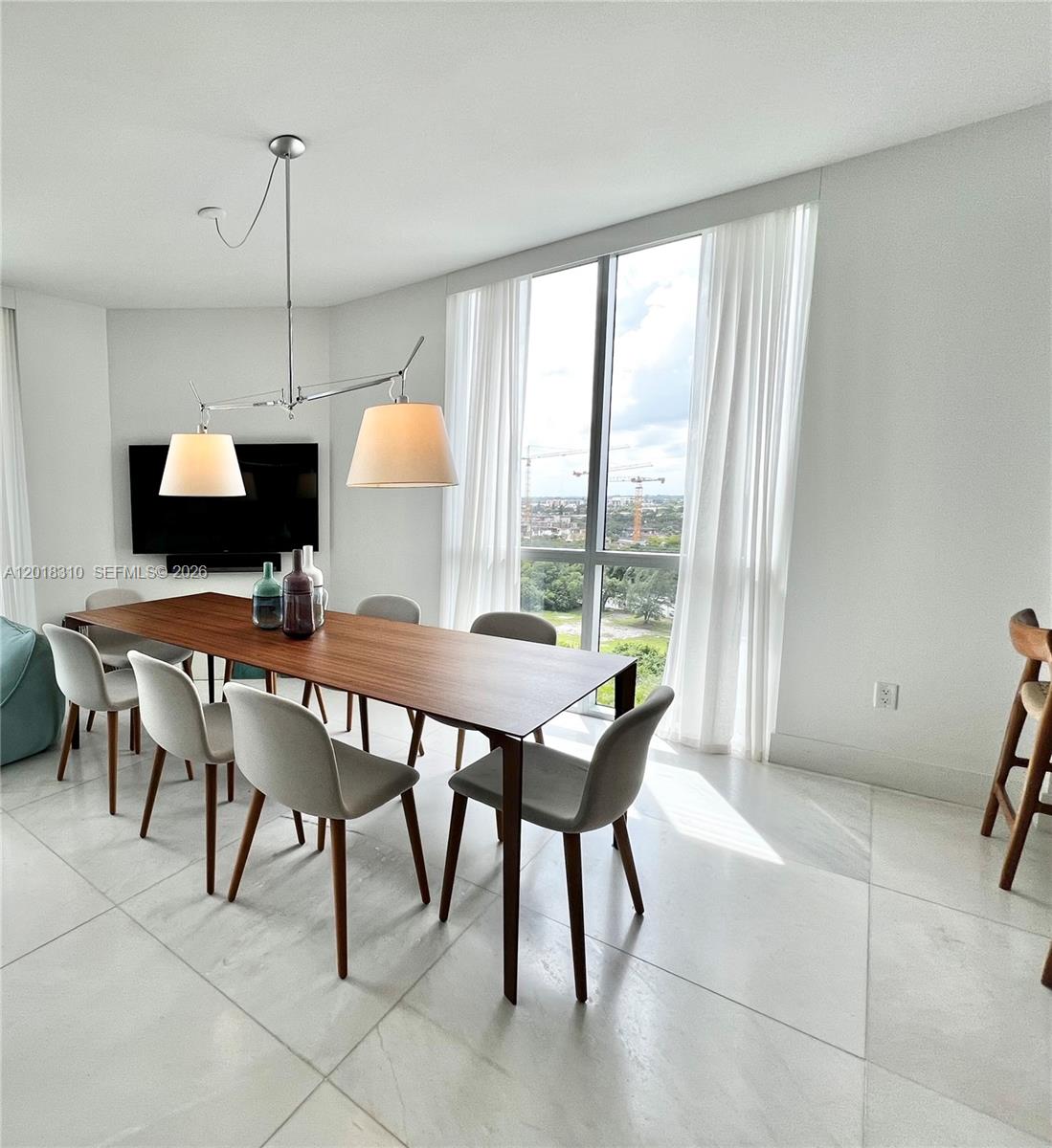 Photo of 17111 Biscayne Blvd #1102, North Miami Beach, Florida, 33160 -