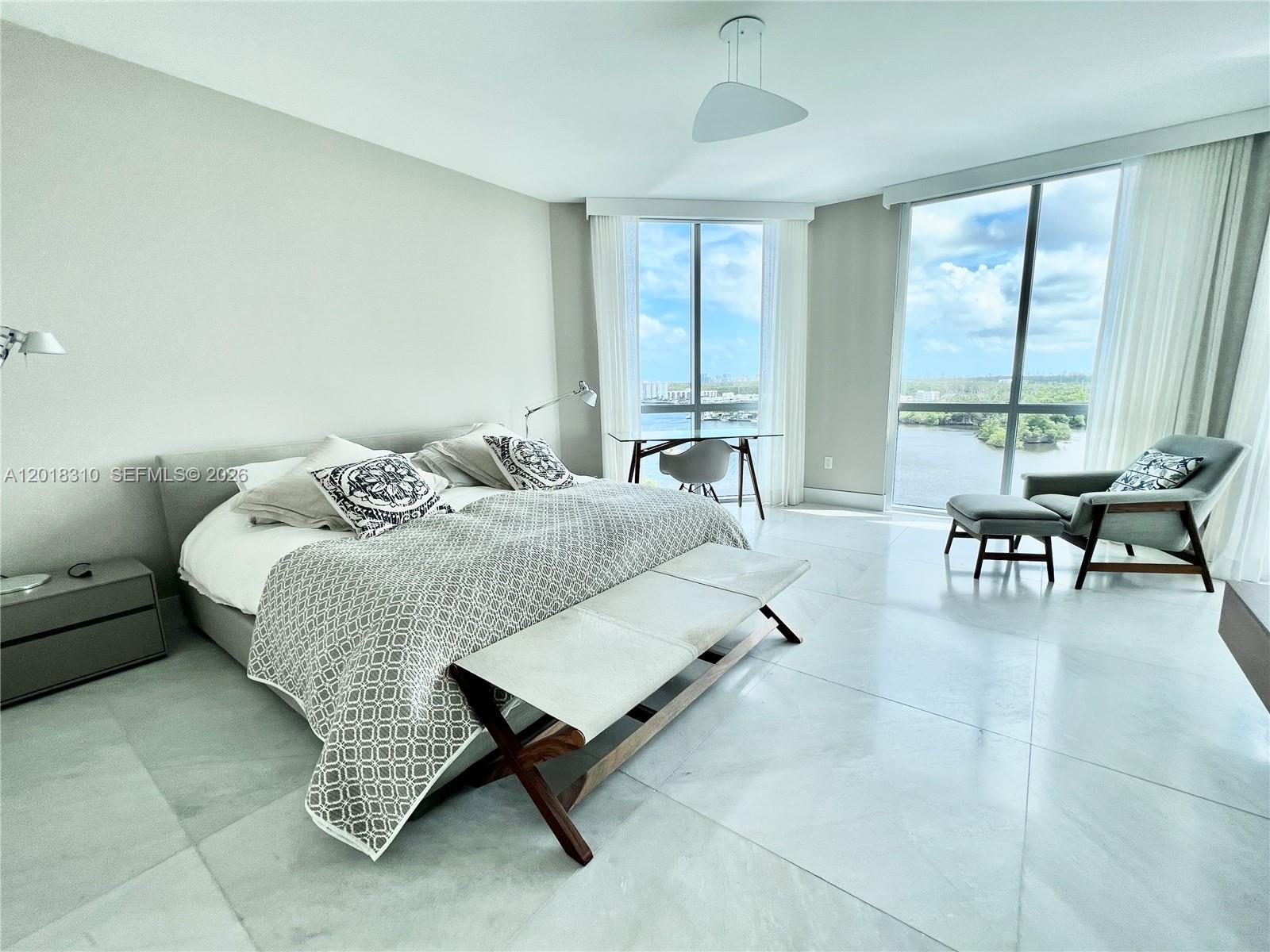 Photo of 17111 Biscayne Blvd #1102, North Miami Beach, Florida, 33160 -
