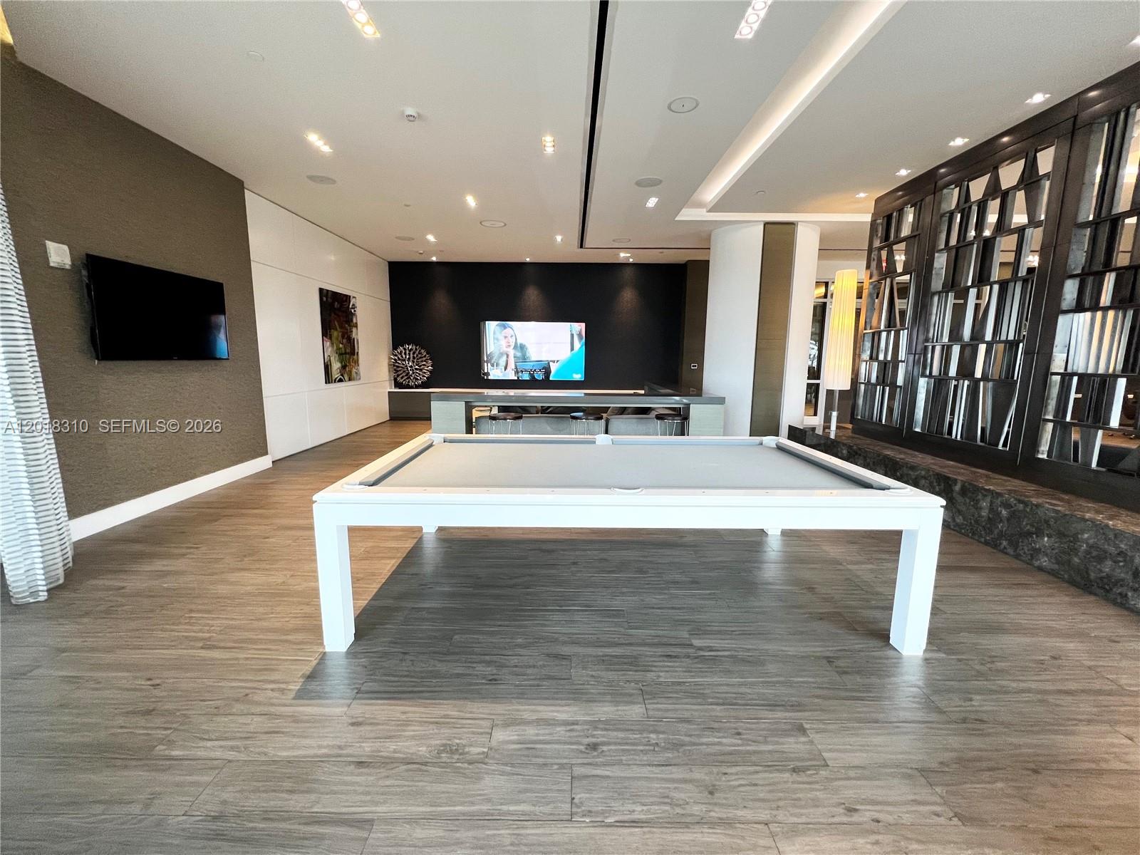 Photo of 17111 Biscayne Blvd #1102, North Miami Beach, Florida, 33160 -