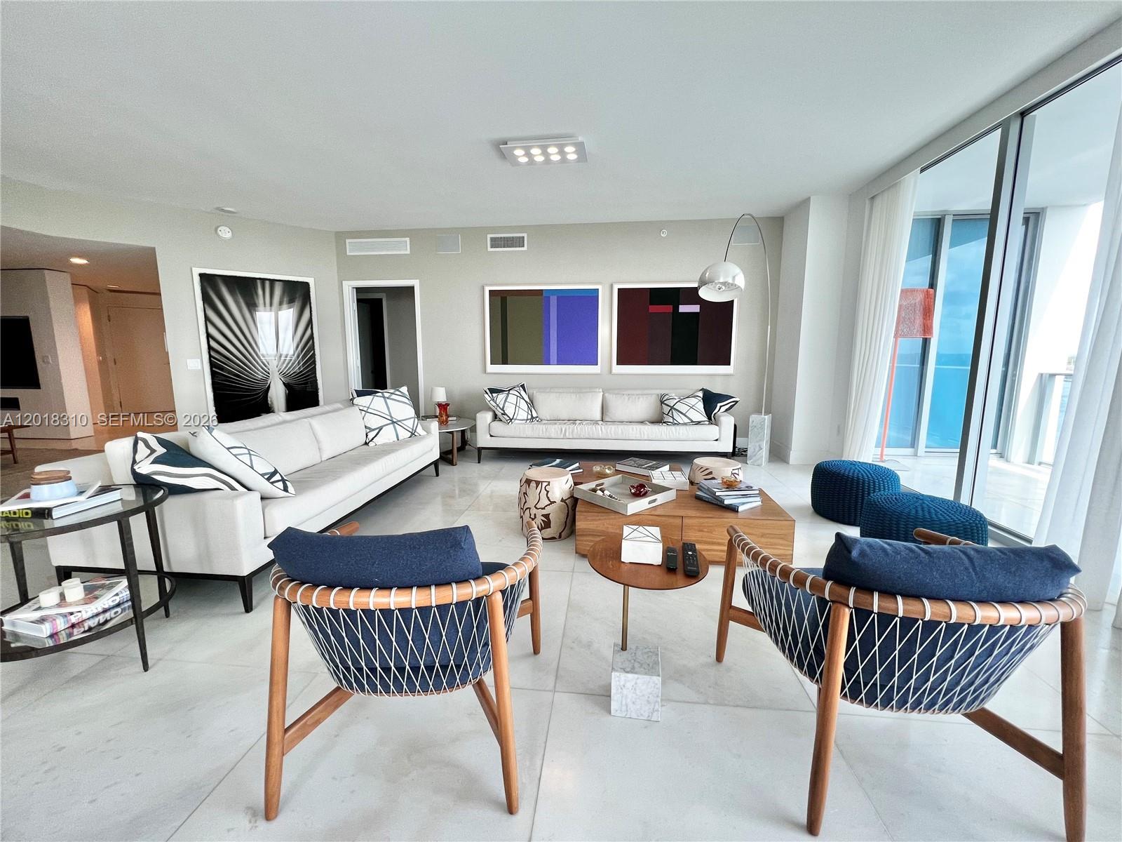 Photo of 17111 Biscayne Blvd #1102, North Miami Beach, Florida, 33160 -