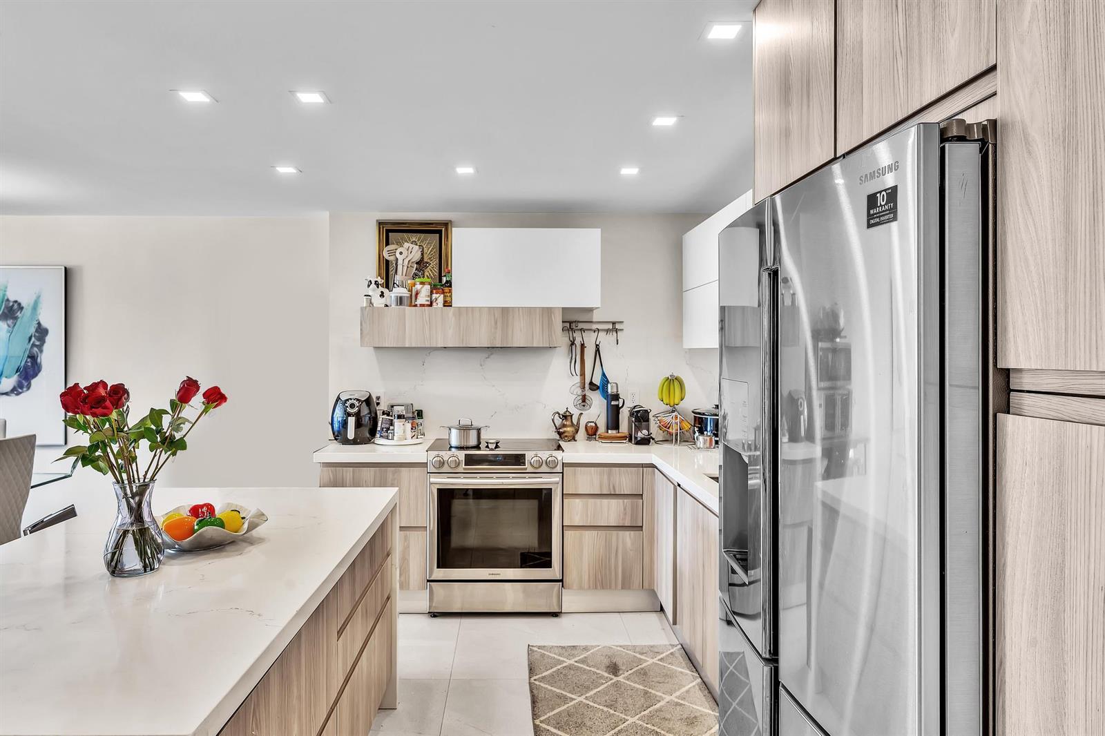 Photo of 19390 Collins  #421, Sunny Isles Beach, Florida, 33160 - DSC00786