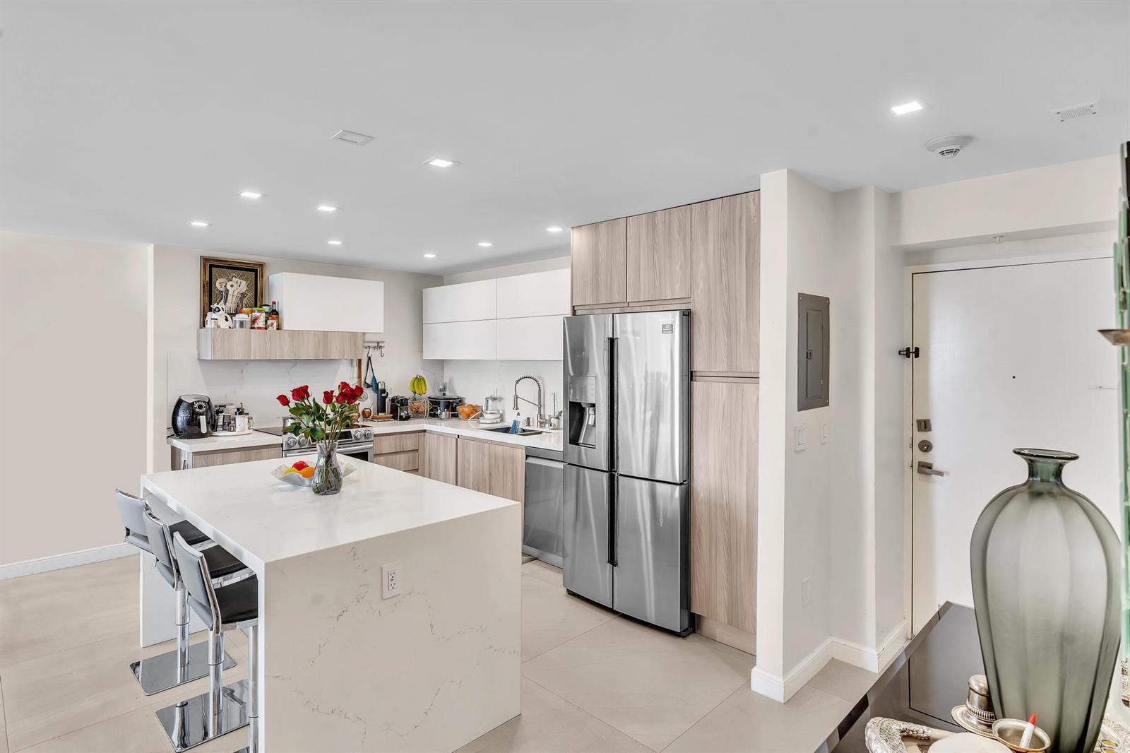 Photo of 19390 Collins  #421, Sunny Isles Beach, Florida, 33160 - DSC00796
