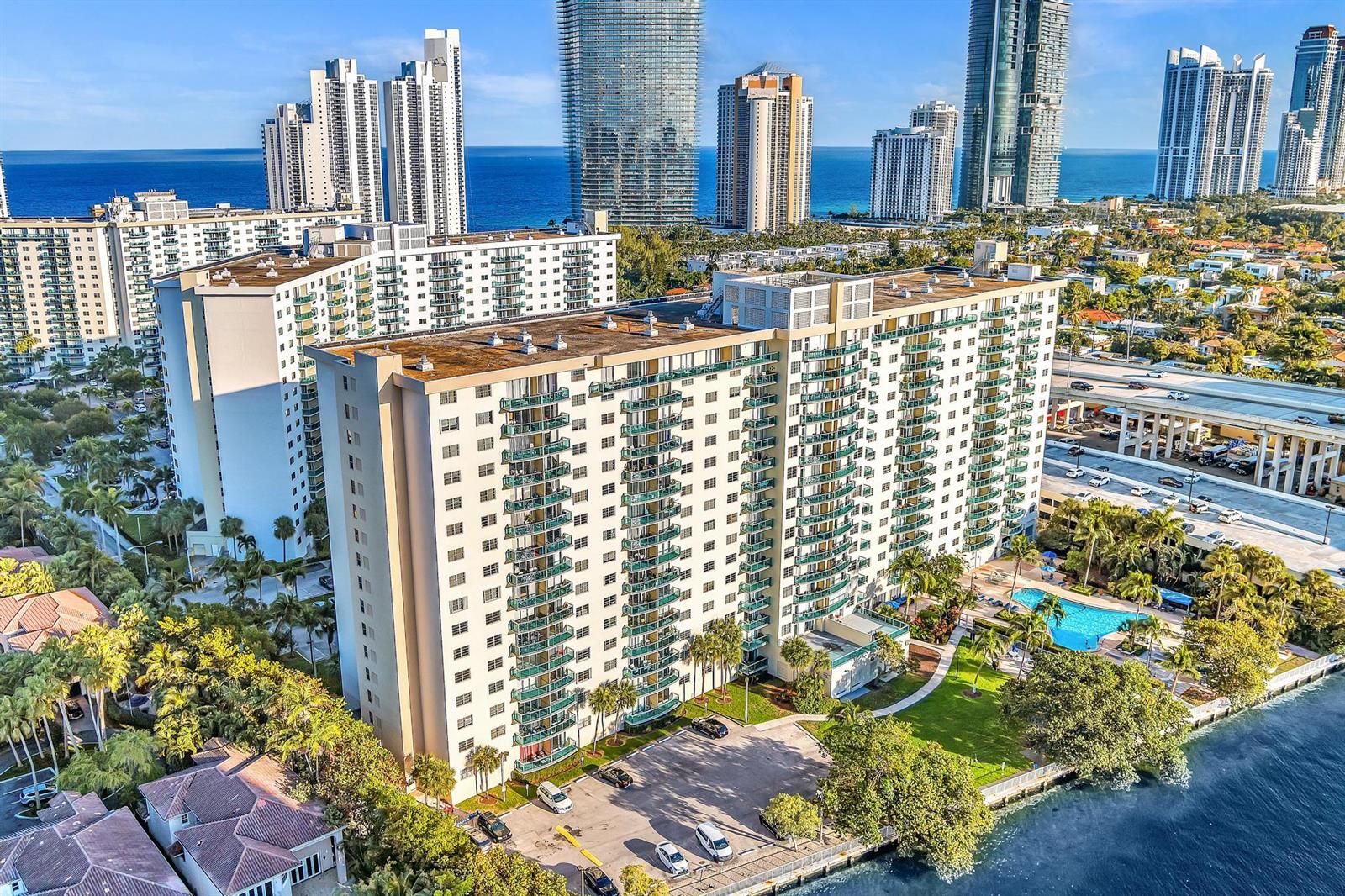 Photo of 19390 Collins  #421, Sunny Isles Beach, Florida, 33160 - MAX_0108