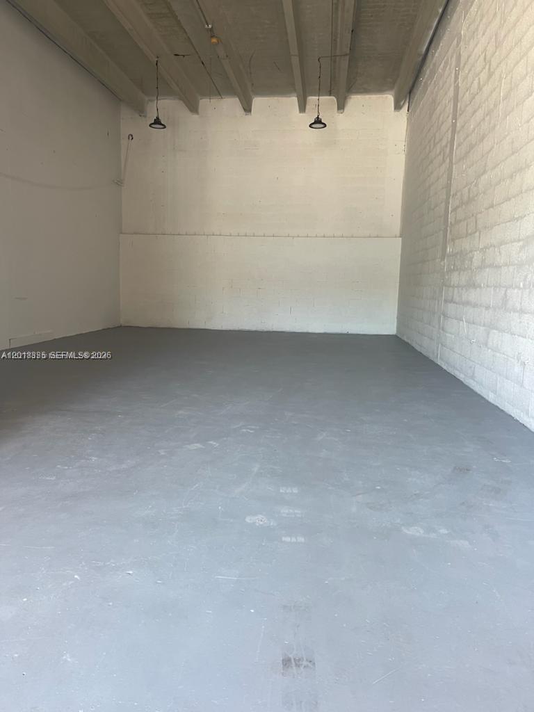 See details 1582 / sq. ft. $ 2026-05-13 0 Photo