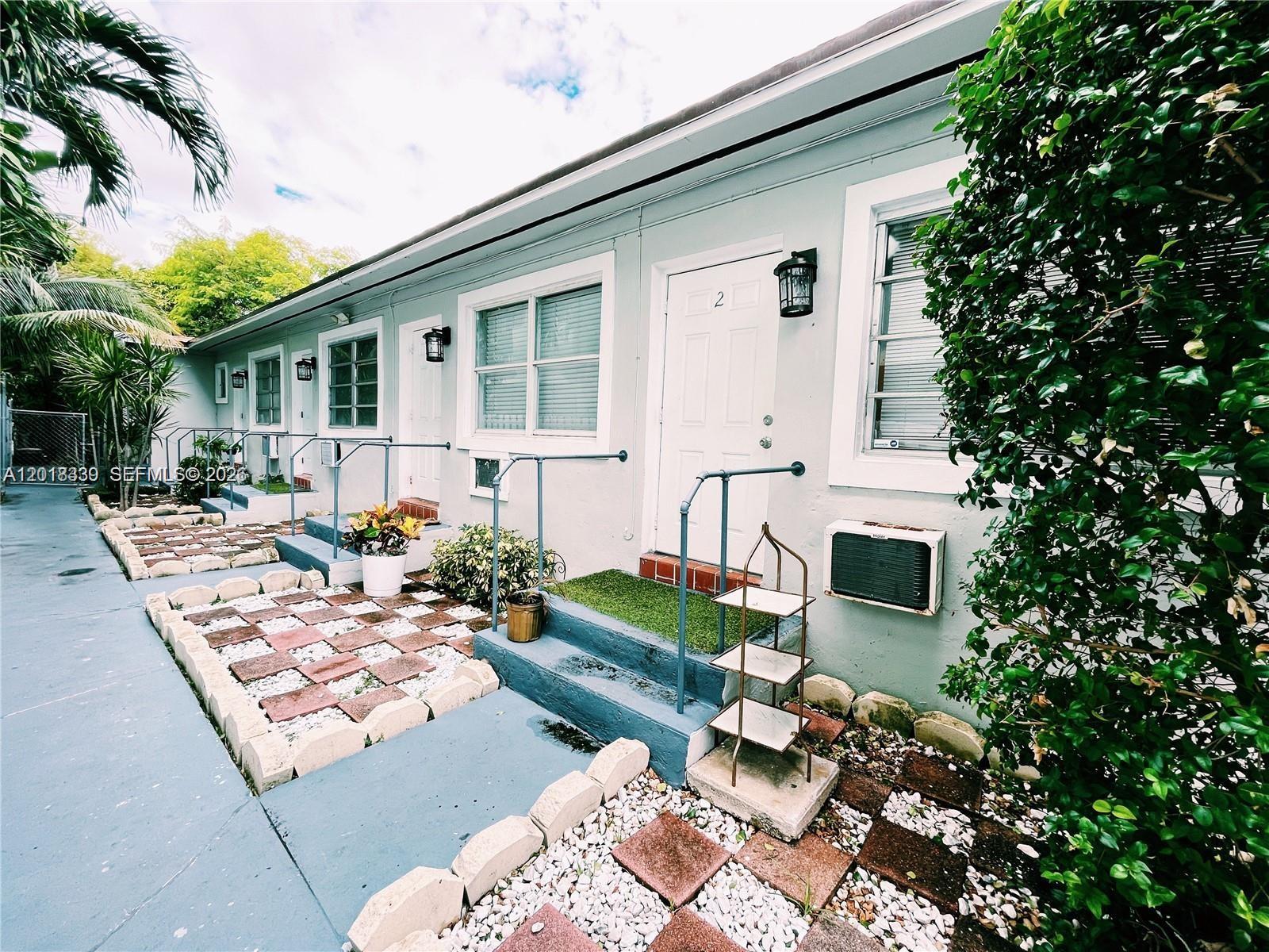 See details / 3400 sq. ft. $ 2026-05-13 0 Photo
