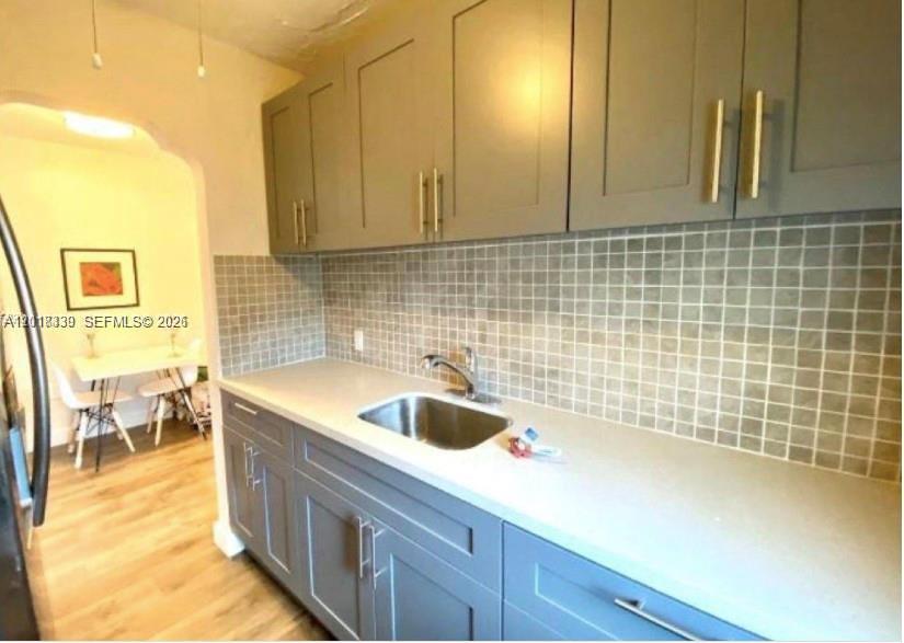 See details / 3400 sq. ft. $ 2026-05-13 0 Photo