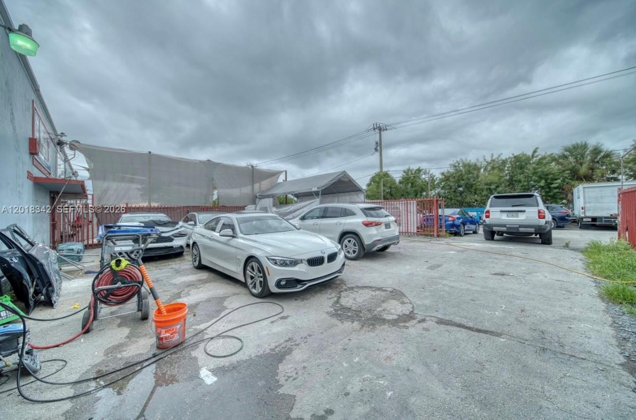 See details / sq. ft. $ 2026-05-13 0 Photo