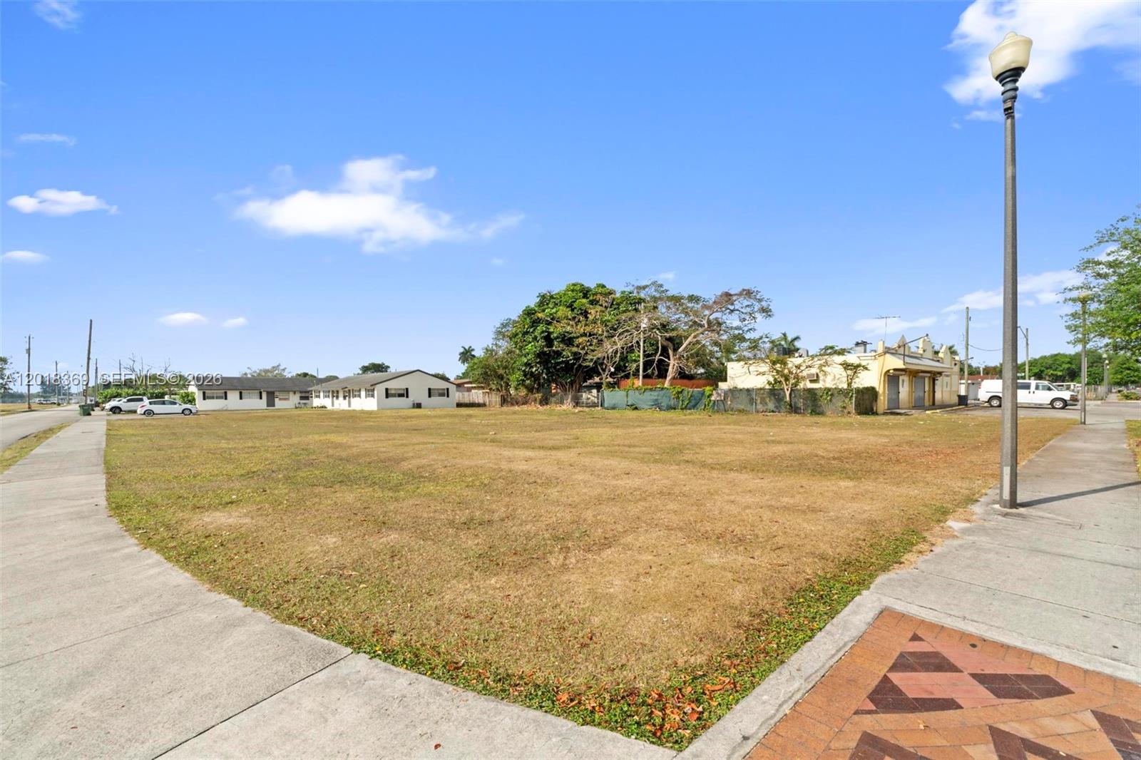 See details / 4248 sq. ft. $ 2026-05-13 0 Photo
