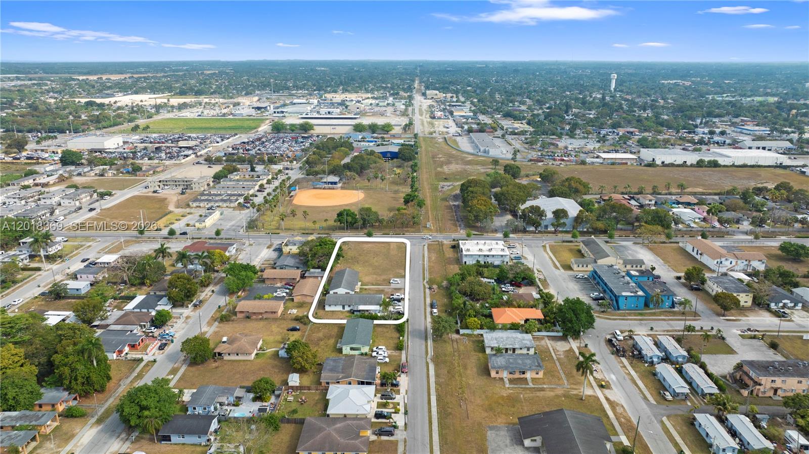 See details / 4248 sq. ft. $ 2026-05-13 0 Photo