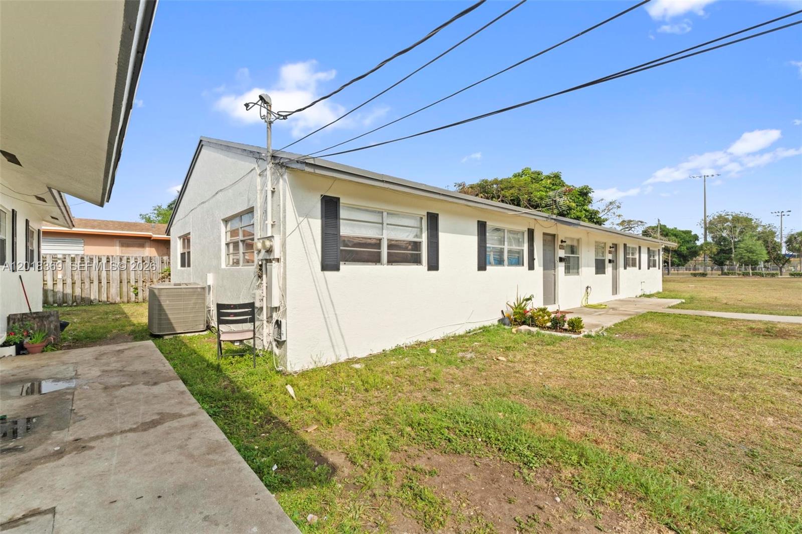 See details / 4248 sq. ft. $ 2026-05-13 0 Photo