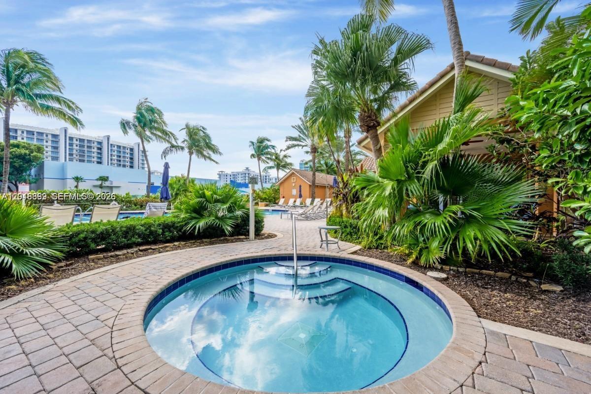 Photo of 3330 190th St  #1610, Aventura, Florida, 33180 - 