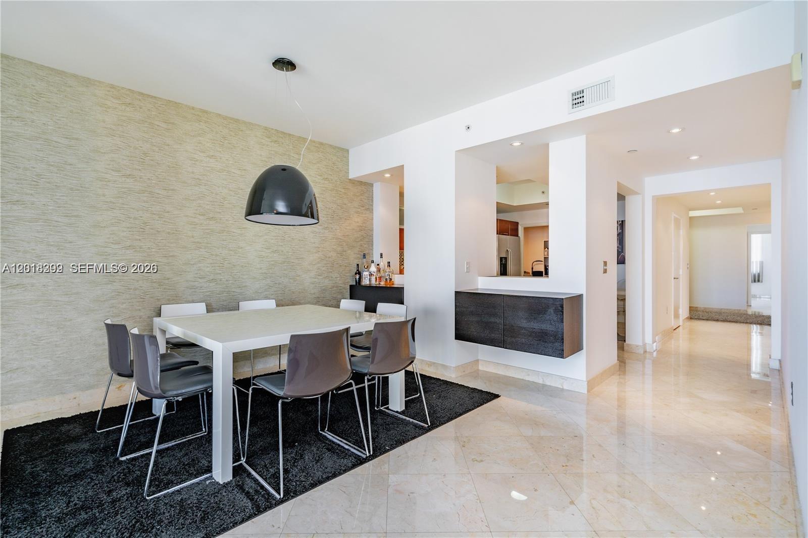Photo of 3330 190th St  #1610, Aventura, Florida, 33180 - 