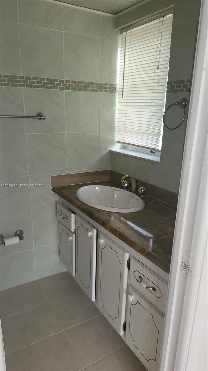 Photo of 1001 14th Ave  #201, Hallandale Beach, Florida, 33009 - 