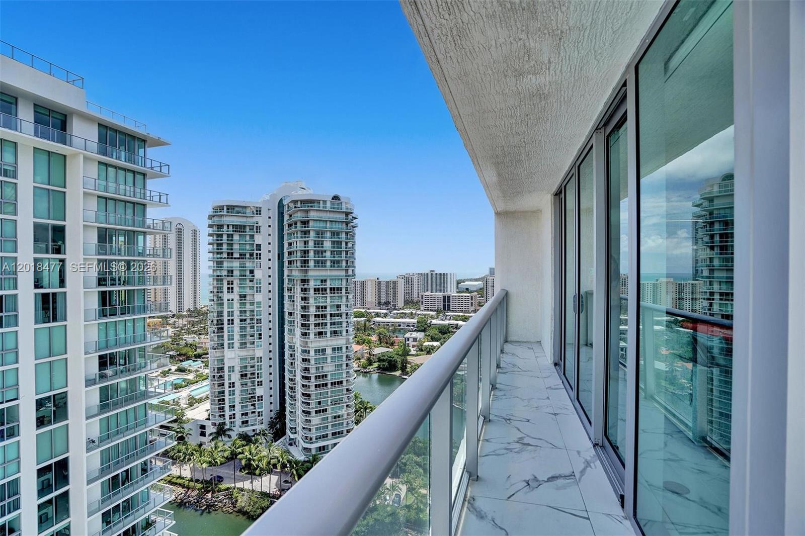See details 5-2207 3 / 4 1892 sq. ft. $ 2026-05-13 0 Photo