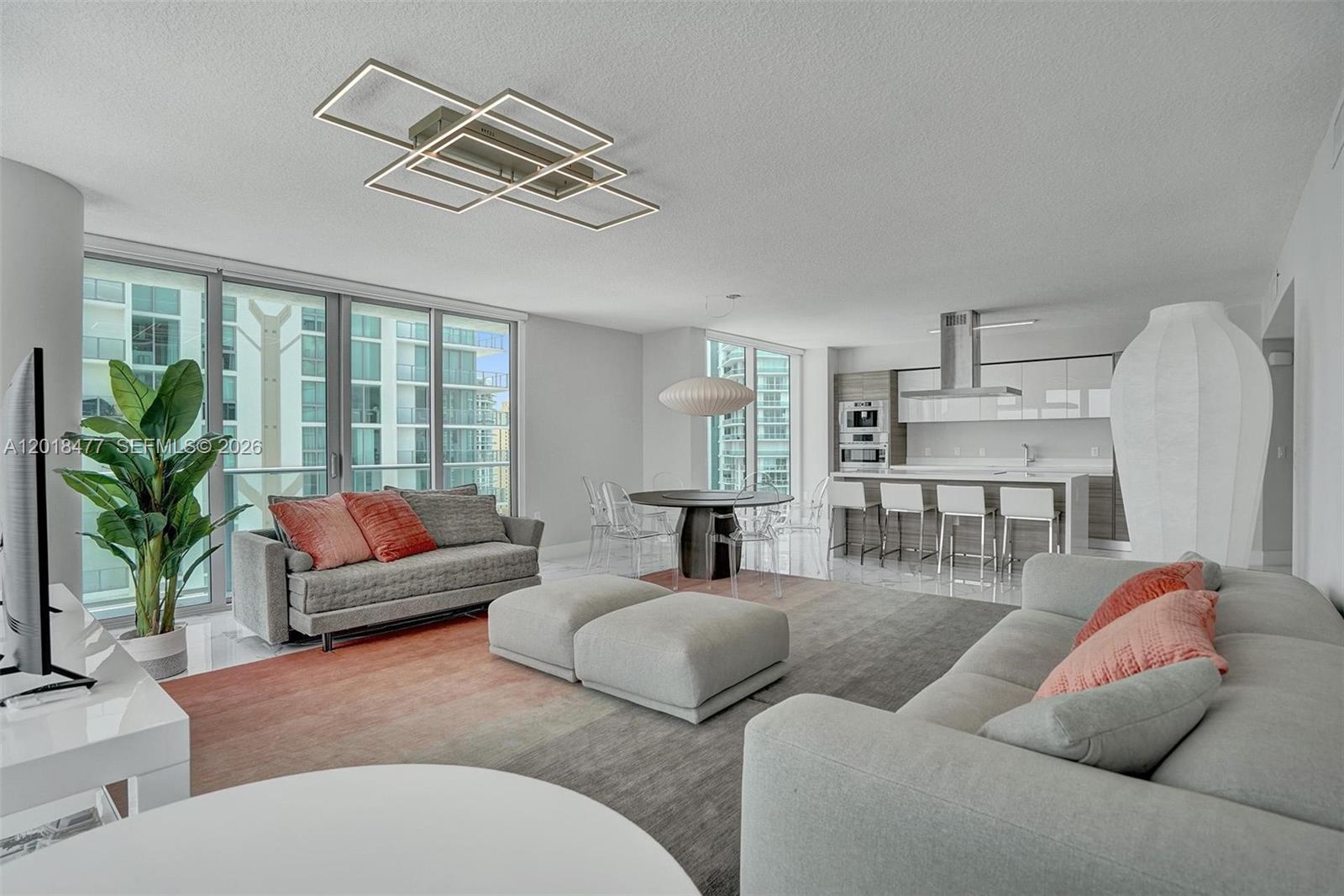 See details 5-2207 3 / 4 1892 sq. ft. $ 2026-05-13 0 Photo