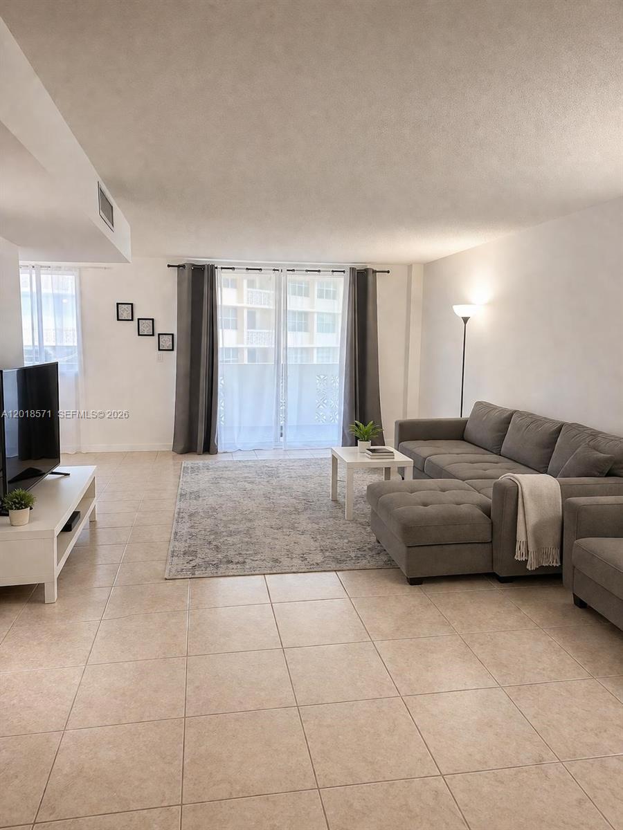 Photo of 1833 Ocean Dr  #805, Hallandale Beach, Florida, 33009 - 