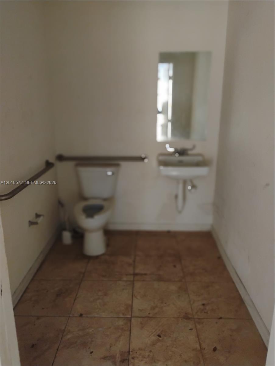 4628  /   sq. ft. $ 2026-05-13 0 Photo