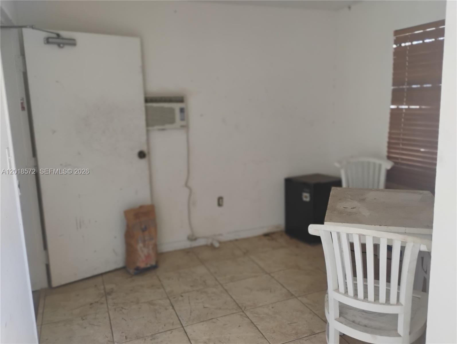4628  /   sq. ft. $ 2026-05-13 0 Photo