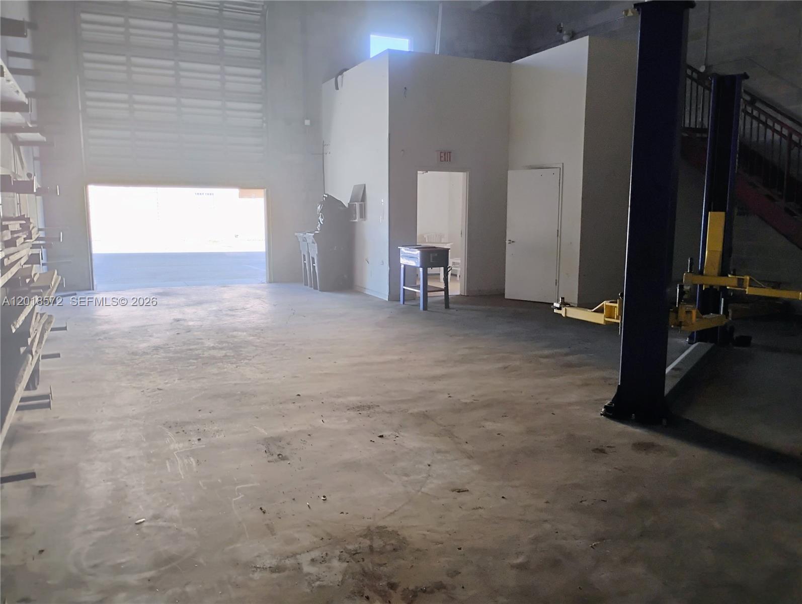 4628  /   sq. ft. $ 2026-05-13 0 Photo