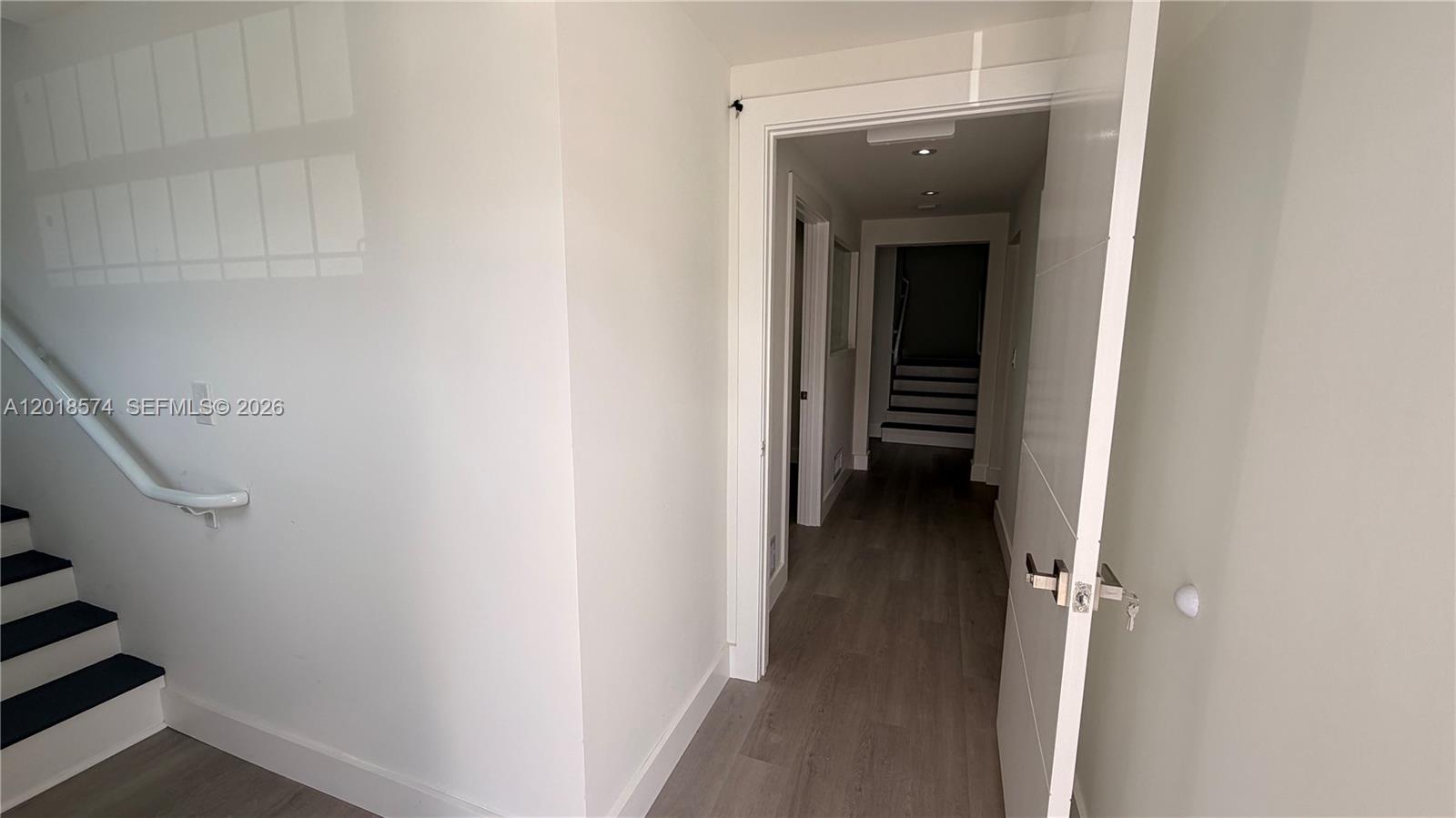 See details 1 / sq. ft. $ 2026-05-13 0 Photo