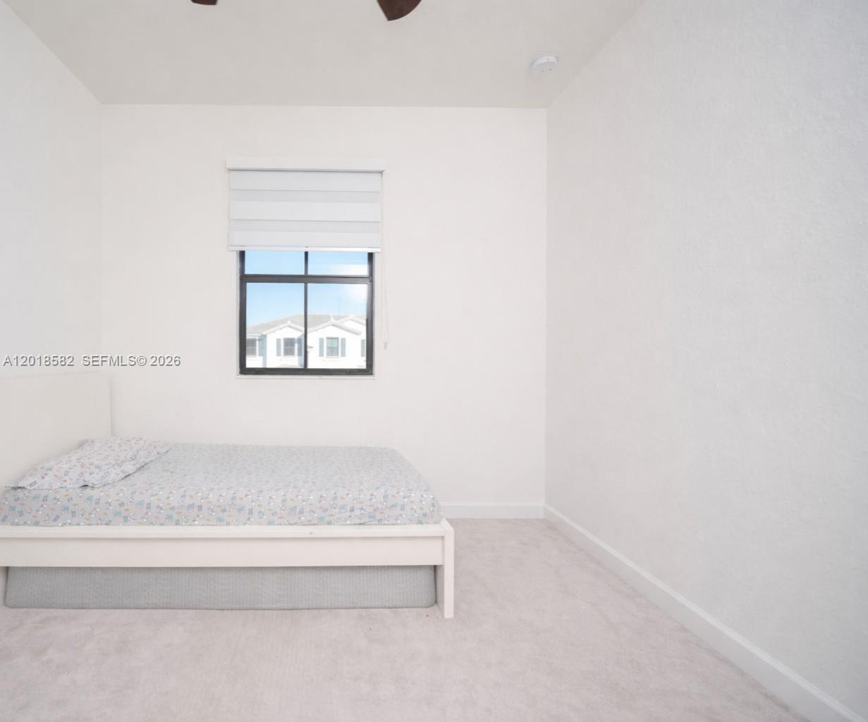 Ver detalles 28510 4 / 3 1827 sq. ft. $ 2026-05-13 0 foto