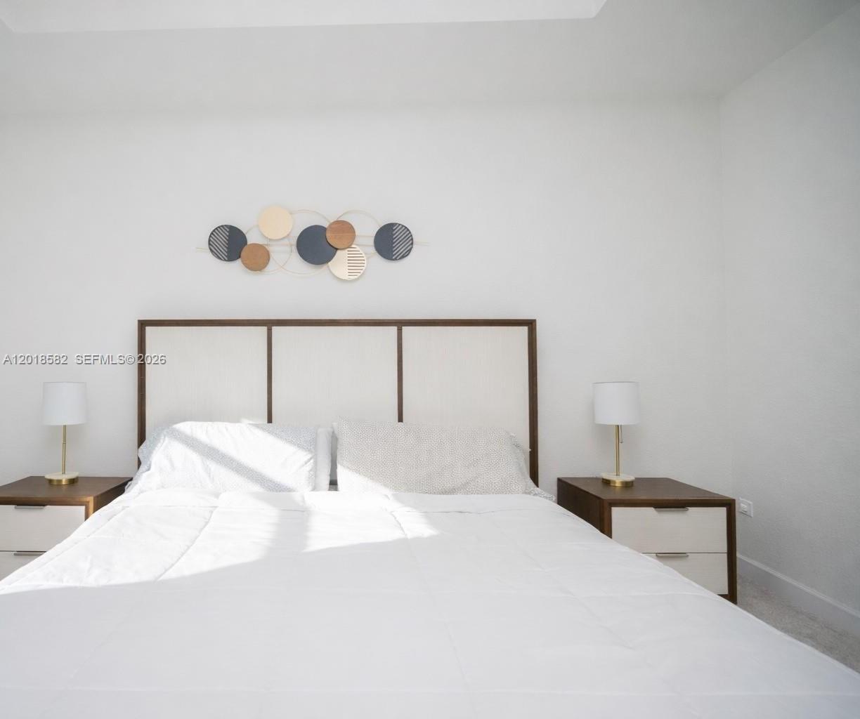 Ver detalles 28510 4 / 3 1827 sq. ft. $ 2026-05-13 0 foto