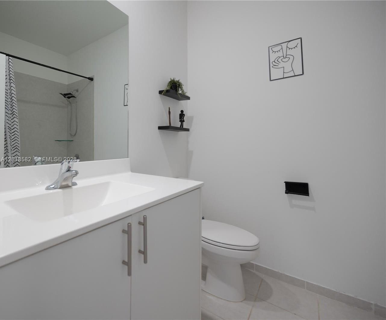 Ver detalles 28510 4 / 3 1827 sq. ft. $ 2026-05-13 0 foto