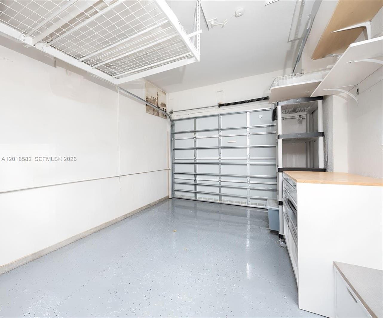 Ver detalles 28510 4 / 3 1827 sq. ft. $ 2026-05-13 0 foto